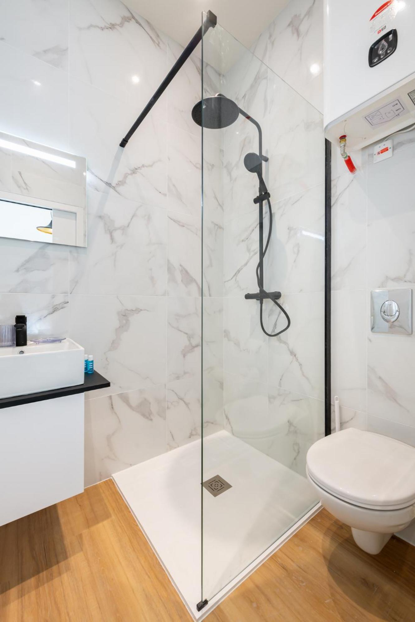 Romarin * Lumineux * Linge Hotelier * Fibre * Confort La Destrousse Exterior foto